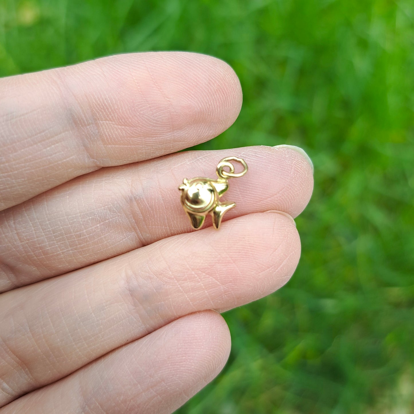 Vintage 9ct Gold Mini Puffy Fish Charm