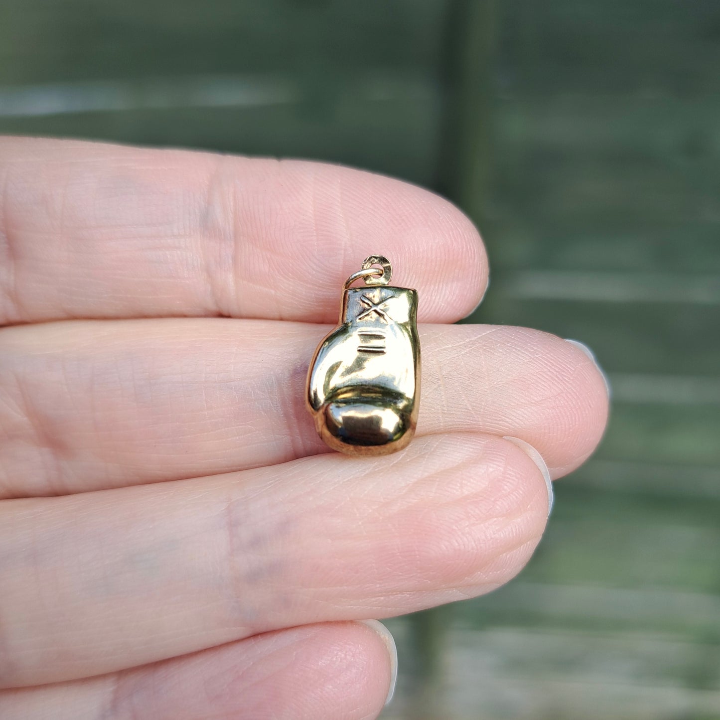 Vintage 9ct Gold Boxing Glove Charm