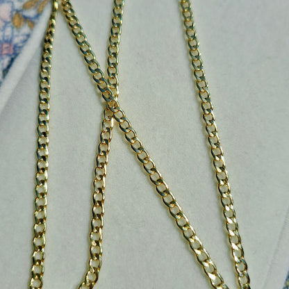 Solid 9ct Yellow Gold Flat Curb Chain Necklace, 2.6mm