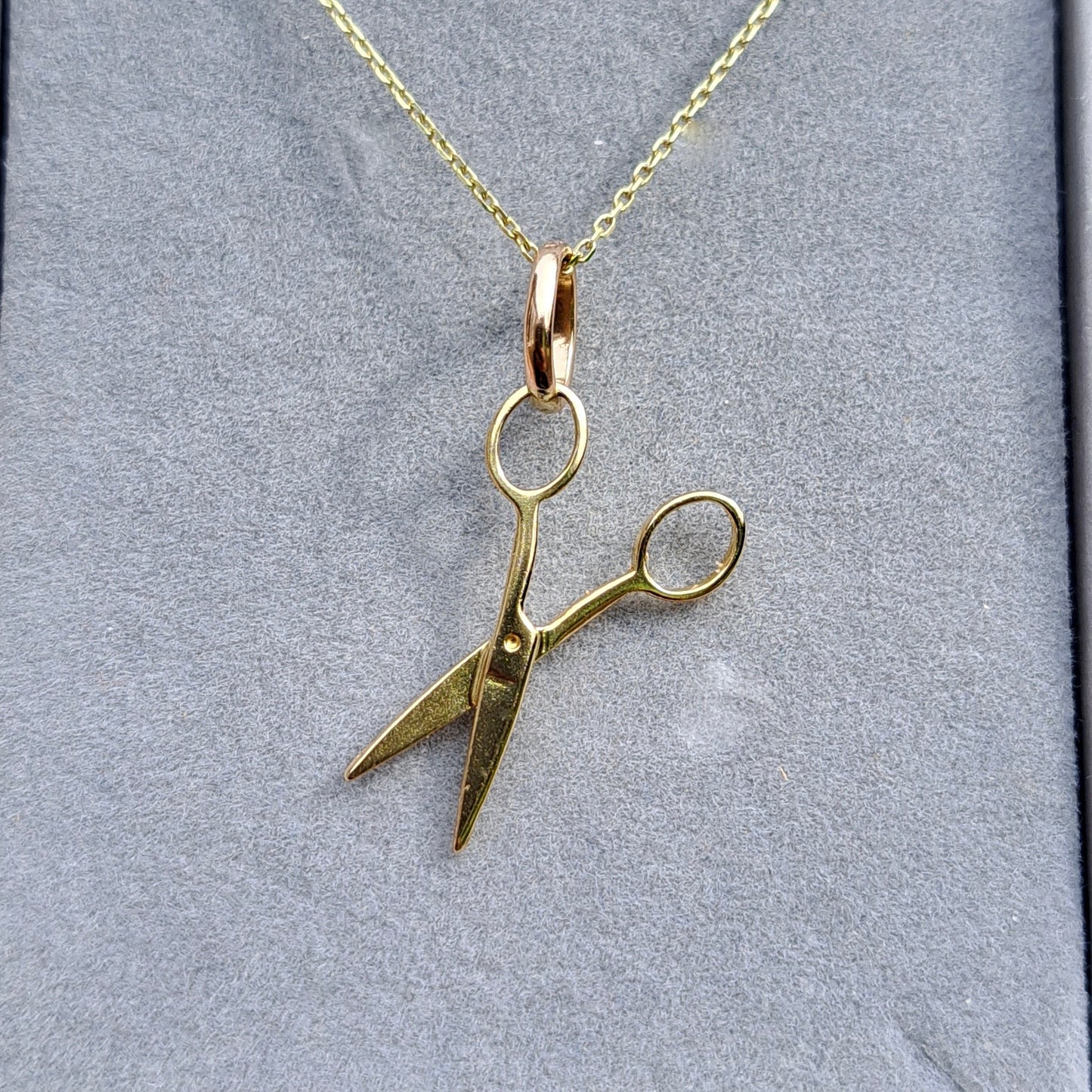 9ct Gold Scissors Charm