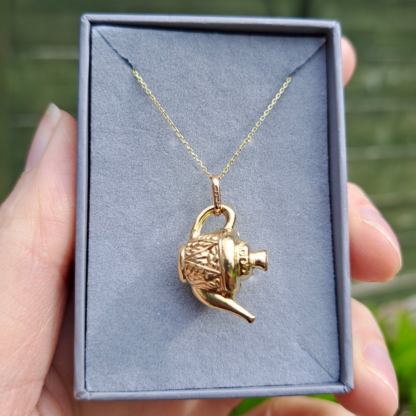 Vintage 9ct Gold Patterned Teapot Charm, 1995