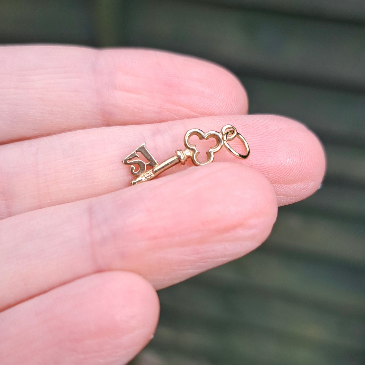 9ct Gold Mini "21" Key Charm / Pendant
