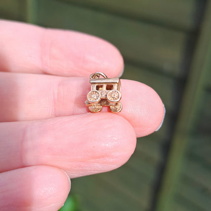 9ct Gold Mini Gypsy Caravan Charm / Pendant