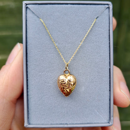 Vintage 9ct Gold Engraved Puffy Heart Charm, 12mm