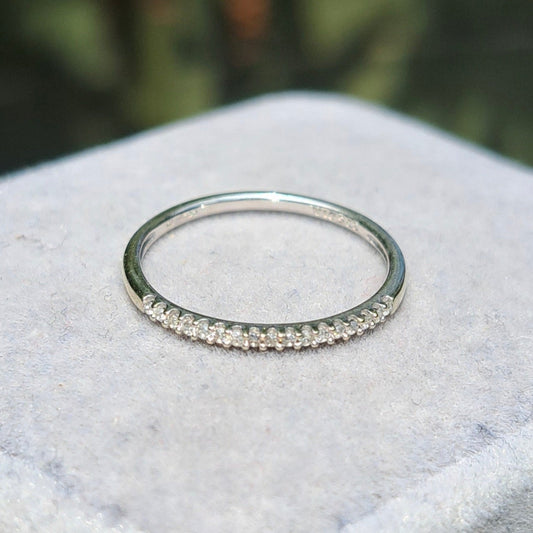 Late Vintage 9ct White Gold Diamond Half Eternity Ring