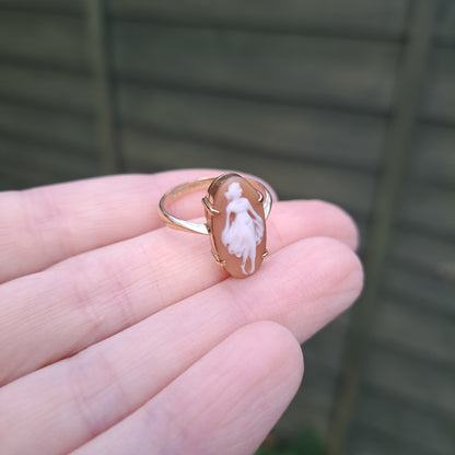 Vintage 9ct Gold Shell Cameo Ring, 1949
