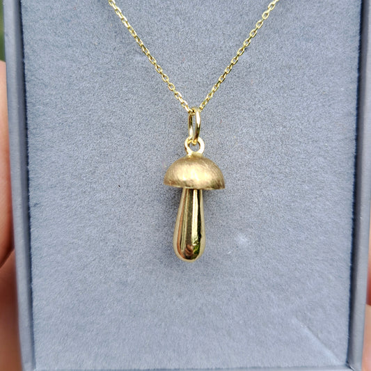 9ct Yellow Gold Mushroom Charm