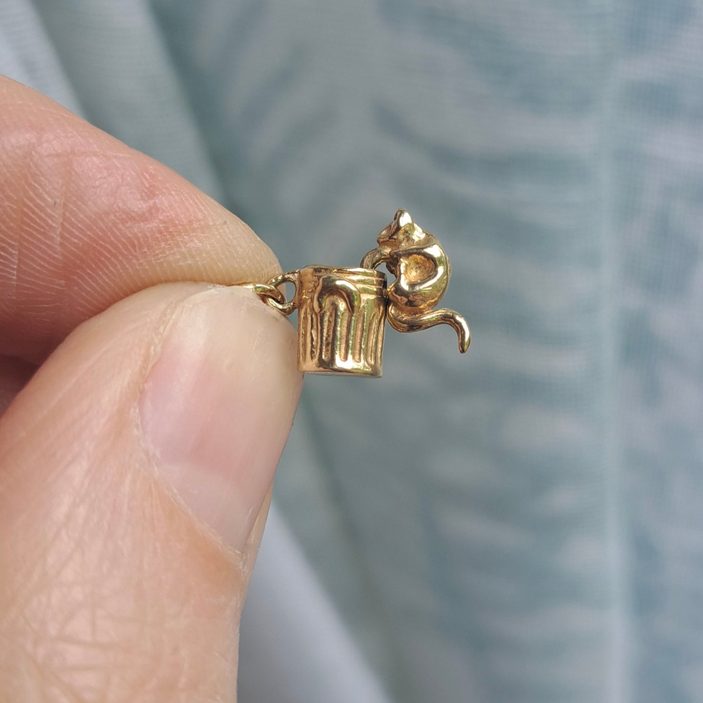 Solid 9ct Gold Articulated Cat Raiding the Bin Charm