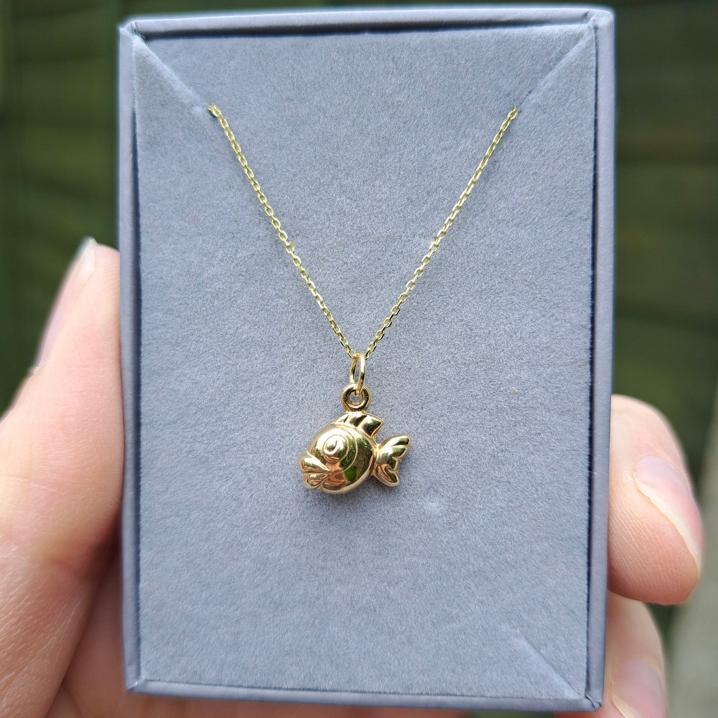 Mini 9ct Gold Puffy Fish Charm / Pendant