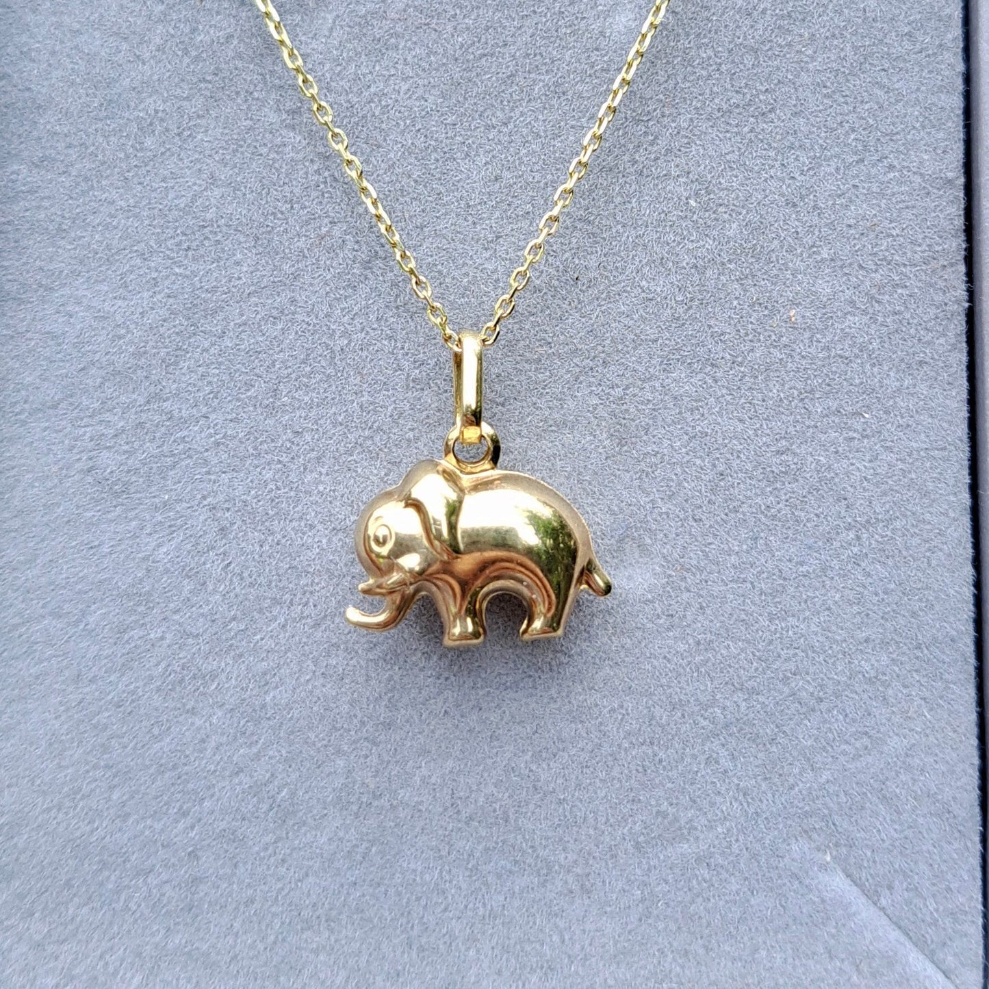 Mini 9ct Gold Puffy Elephant Charm / Pendant