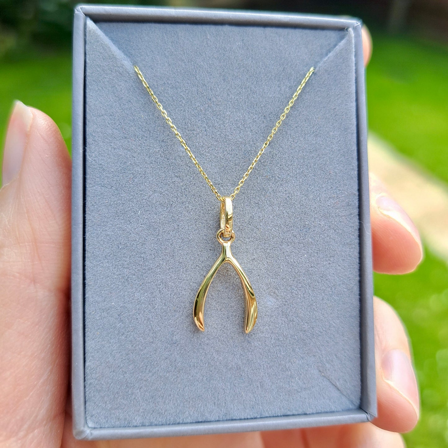 9ct Yellow Gold Lucky Wishbone Pendant