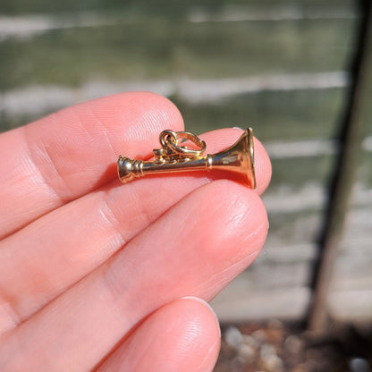 9ct Trumpet Charm / Pendant