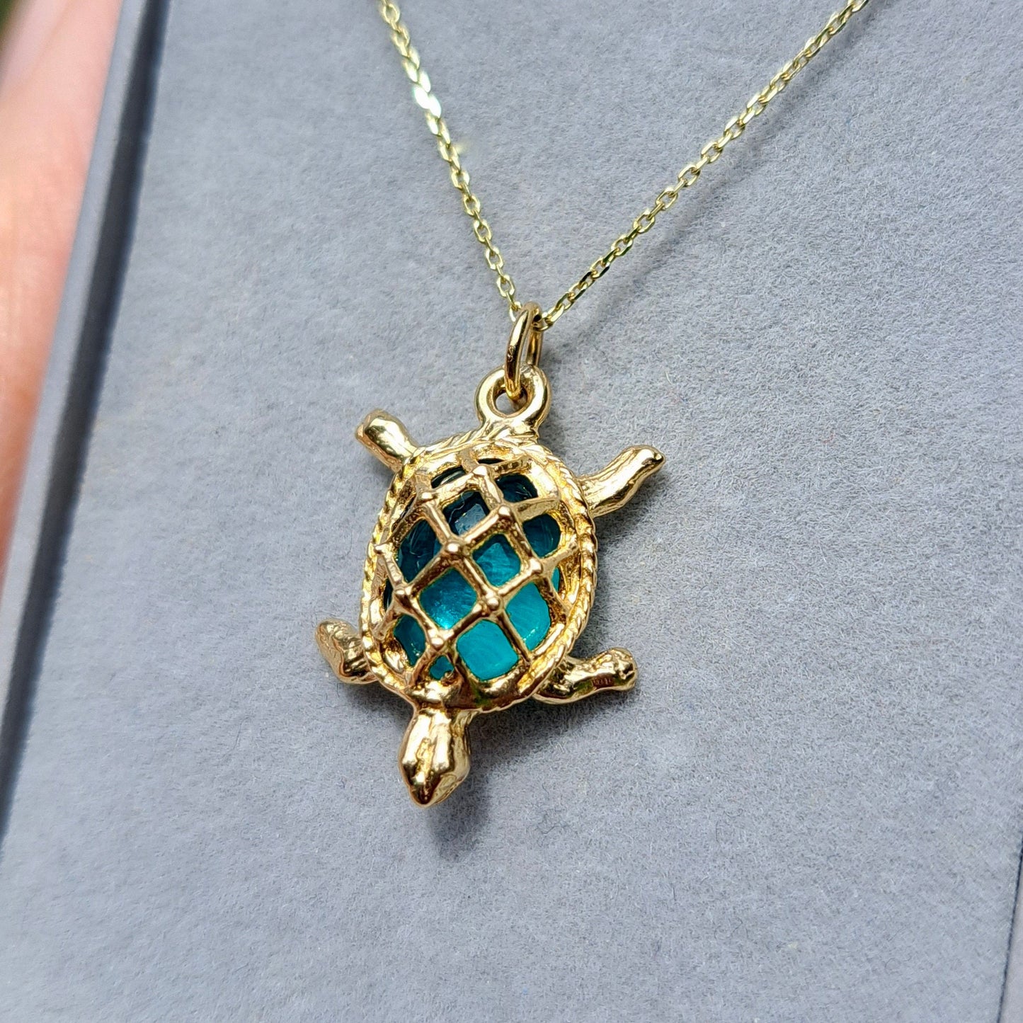 Solid 9ct Gold and Green Glass Tortoise Charm