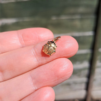 9ct Gold and Black Enamel Small Ladybird Charm
