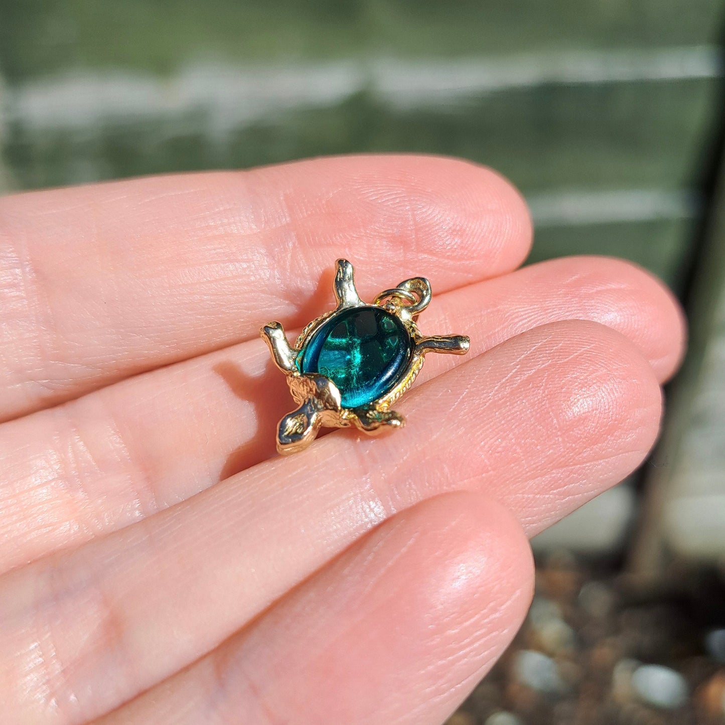 Solid 9ct Gold and Green Glass Tortoise Charm
