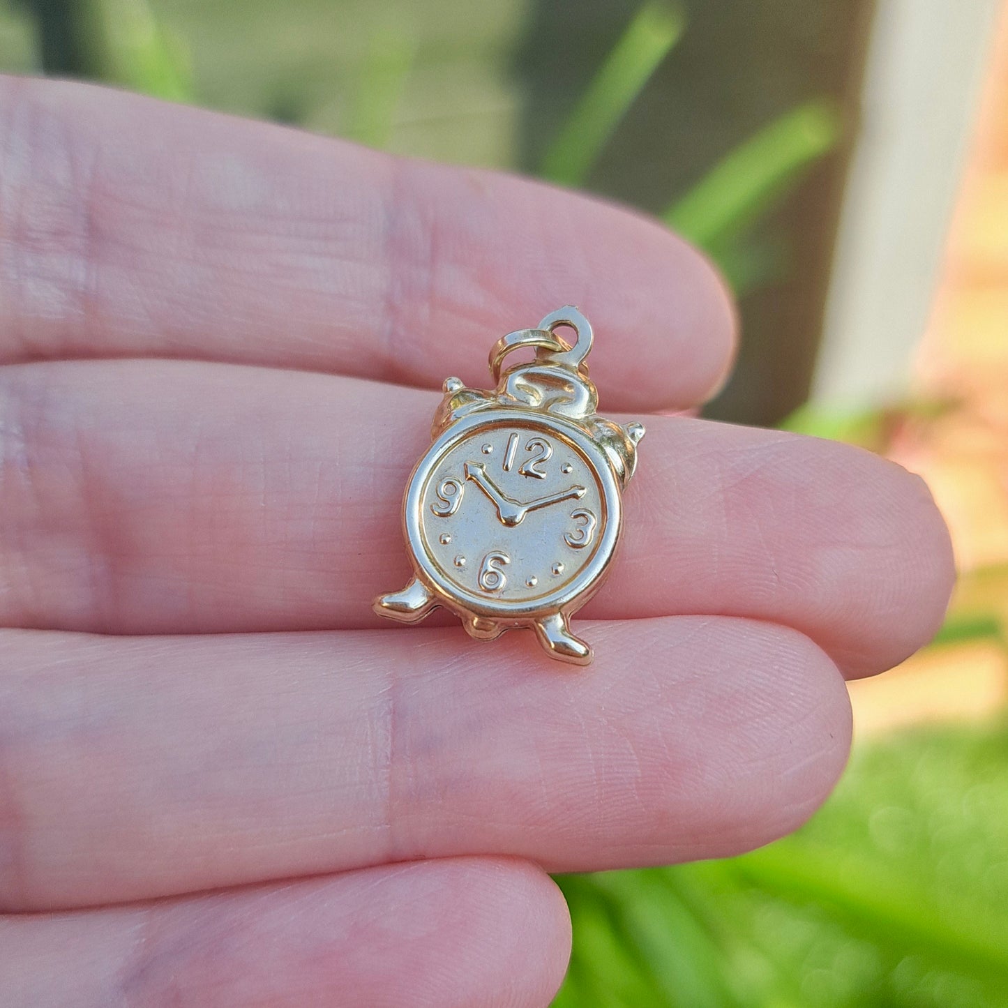 9ct Gold Alarm Clock Charm / Pendant