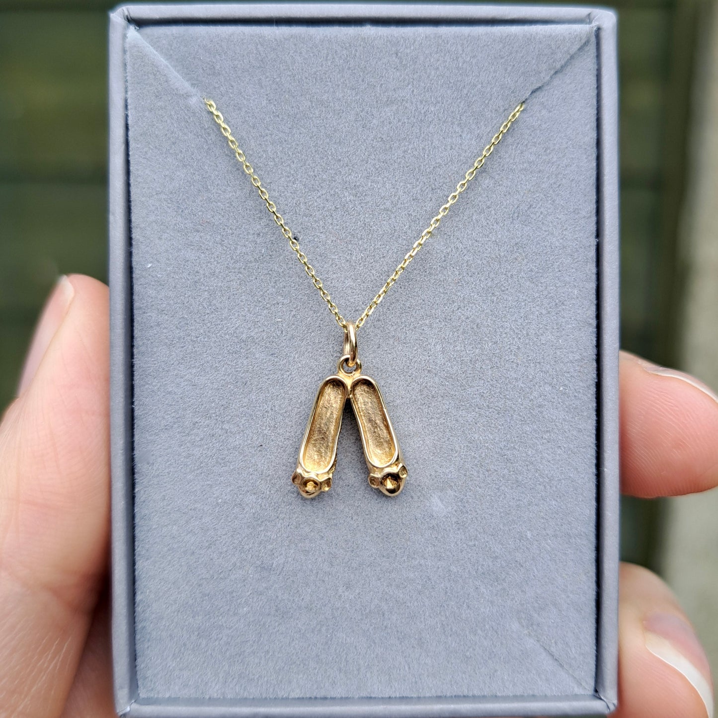9ct Yellow Gold Pair Of Slippers Charm