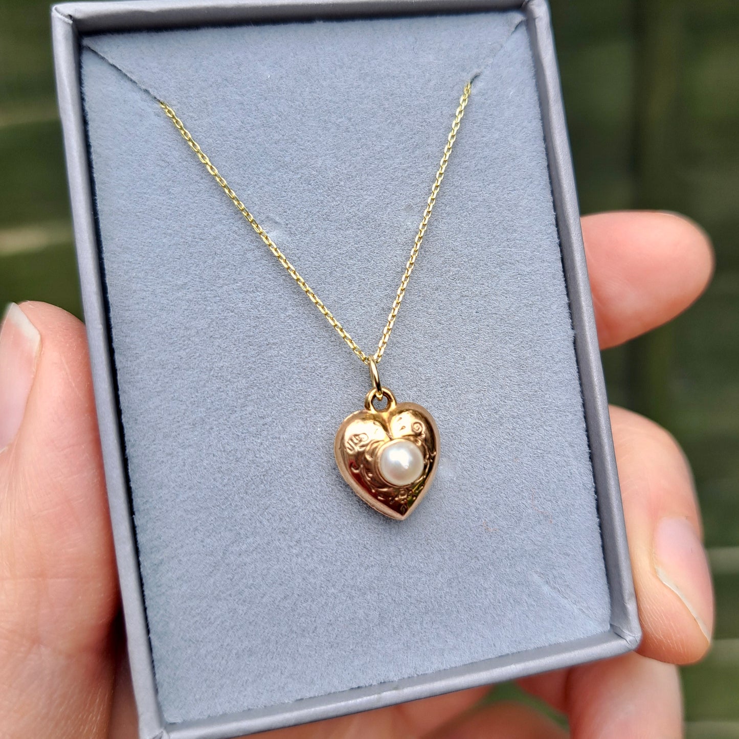 Vintage 9ct Gold Engraved Puffy Heart Charm with Pearl, 11mm