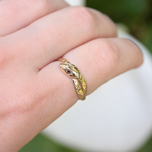 Vintage 9ct Gold and Garnet Snake Ring, 1987