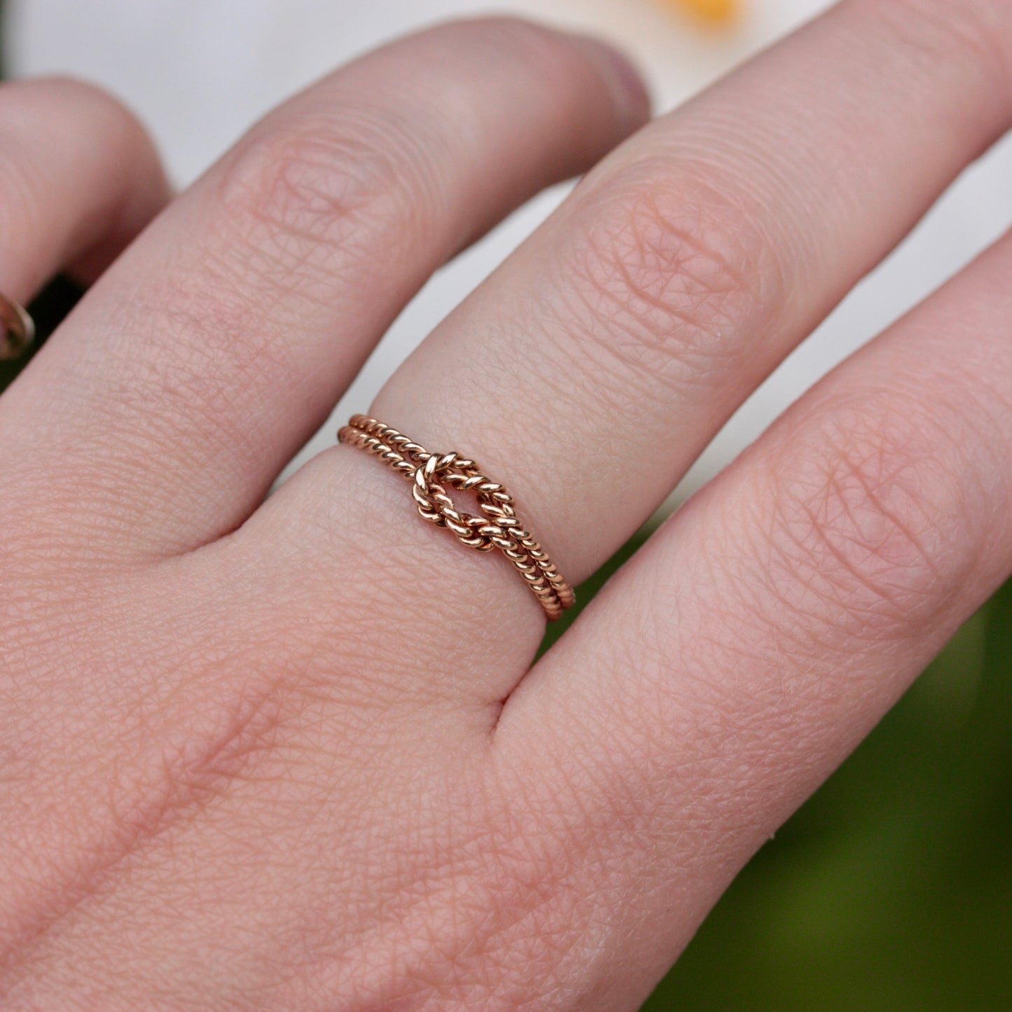 Dainty Vintage 9ct Gold Rope Knot Ring