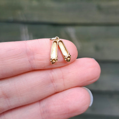 9ct Yellow Gold Pair Of Slippers Charm