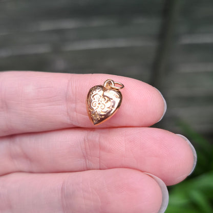 Vintage 1960s 9ct Gold Engraved Puffy Heart Charm, 1962