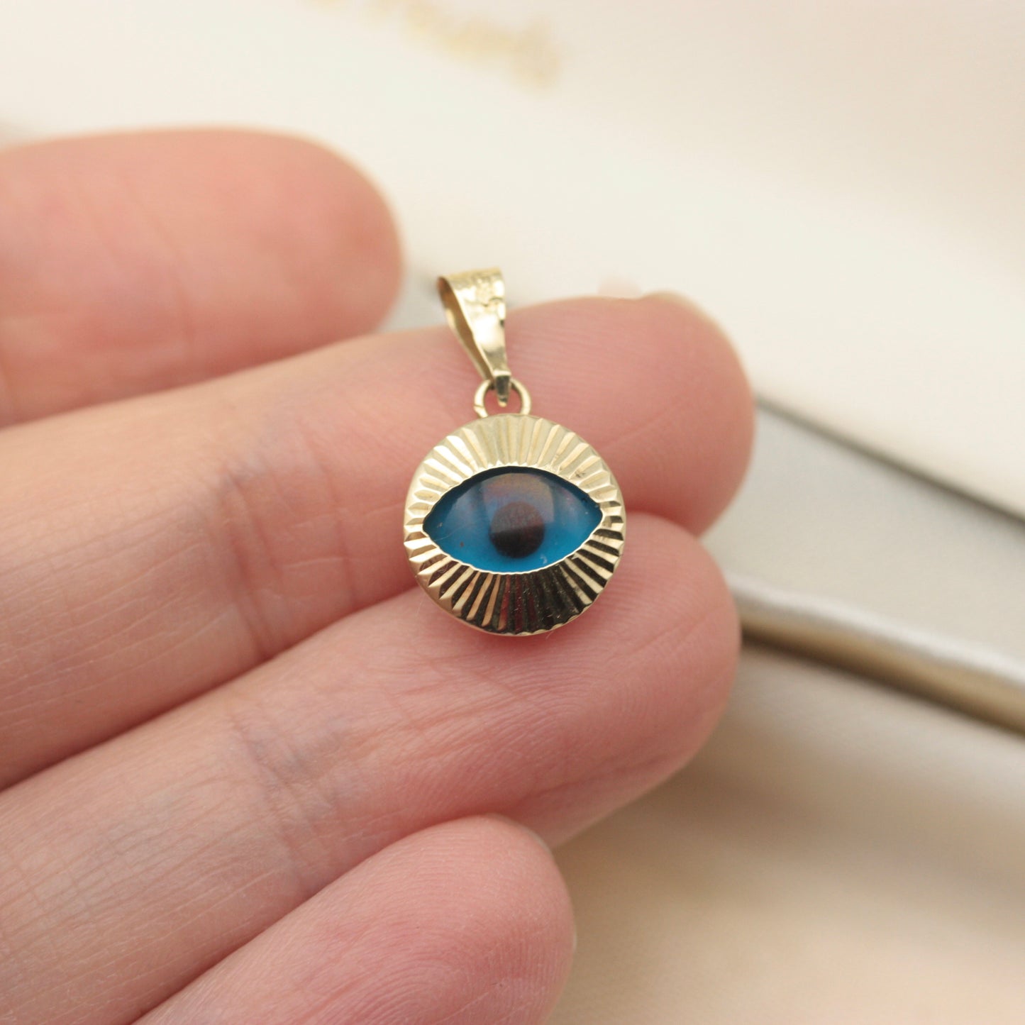 Pre-owned 14K Gold and Glass Turkish Nazar Eye Pendant