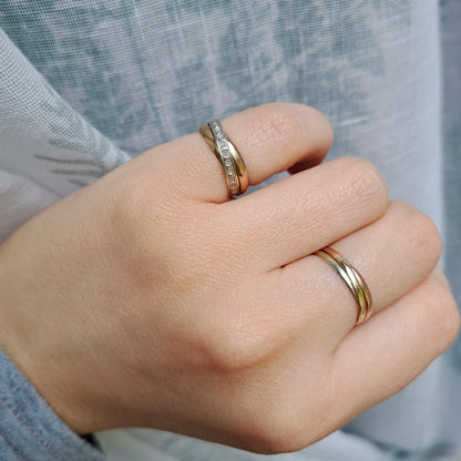 Pre-owned 9ct Tri Colour Gold Russian Wedding Ring, Size K