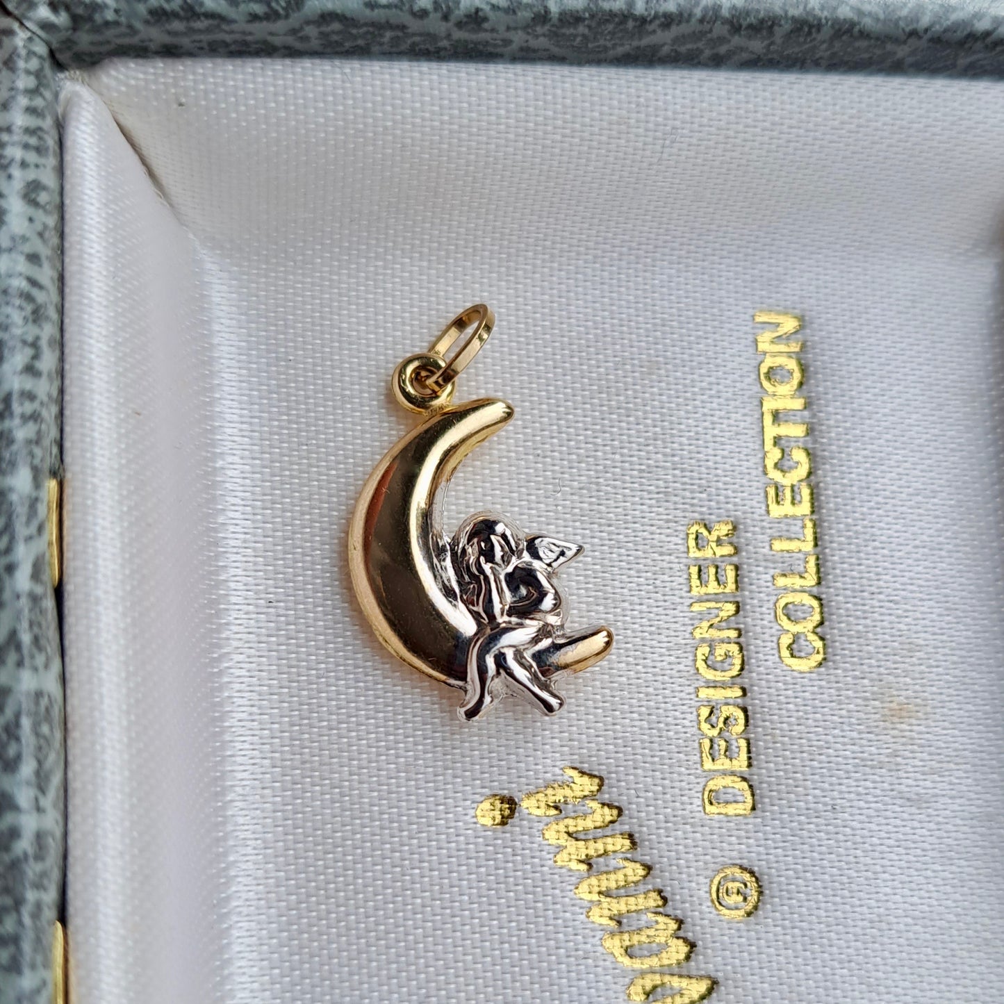 Pre-owned 9ct Two Tone Gold Moon and Angel Pendant