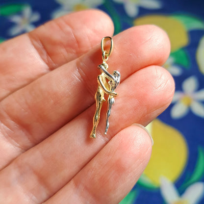Pre-owned 14ct Yellow and White Gold Nude Embracing Couple Pendant