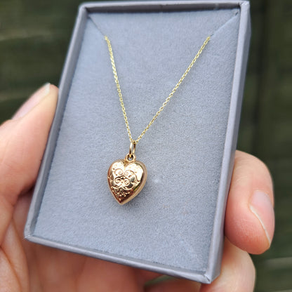 Vintage 1960s 9ct Gold Engraved Puffy Heart Charm, 1962
