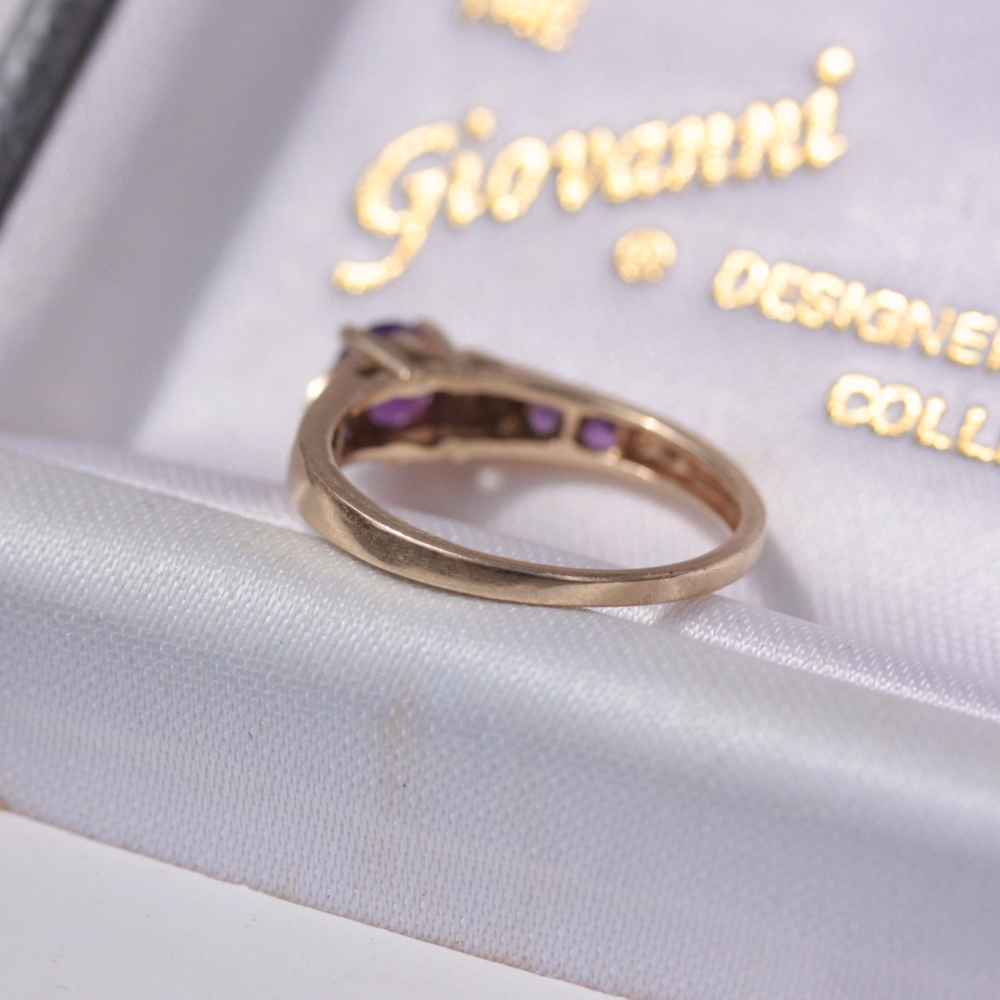Vintage 9ct Gold Amethyst and Diamond Ring
