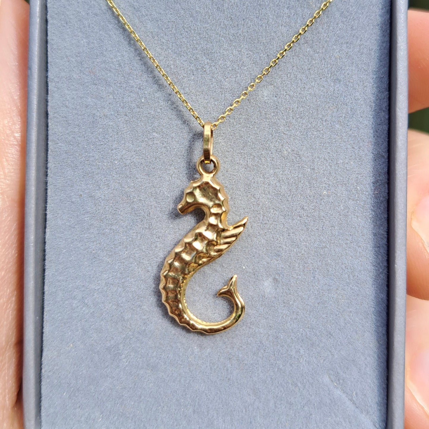 9ct Gold Seahorse Charm / Pendant