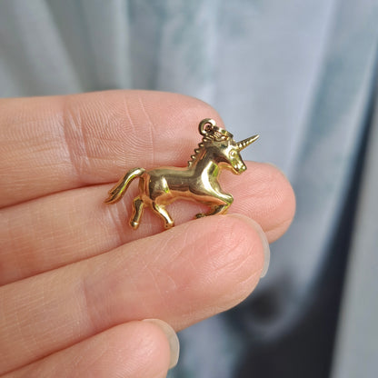 9ct Yellow Gold Puffy Unicorn Charm