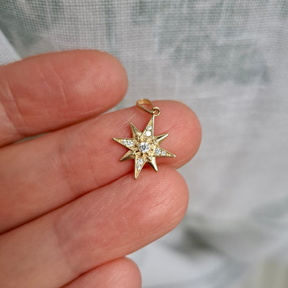 Pre-owned 9ct Gold CZ North Star Pendant