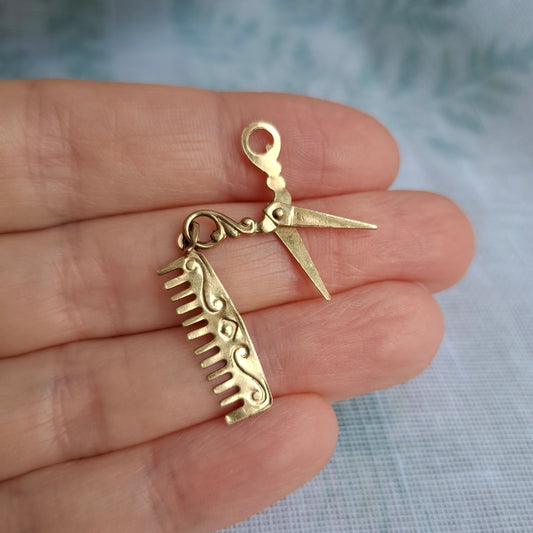 Vintage 9ct Gold Comb and Moveable Scissors Charm, 1992