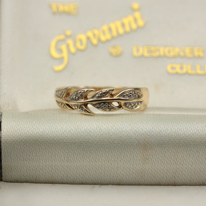 Late Vintage 9ct Gold and Diamond Arrow Style Band