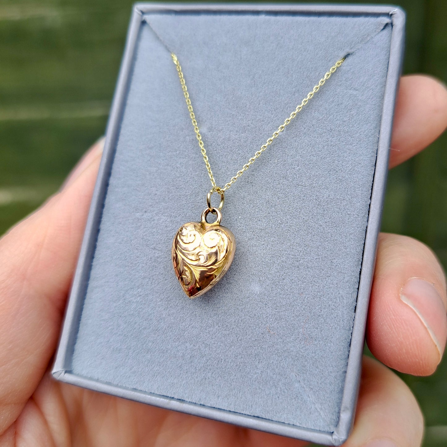 Vintage 9ct Gold Engraved Puffy Heart Charm, 12mm