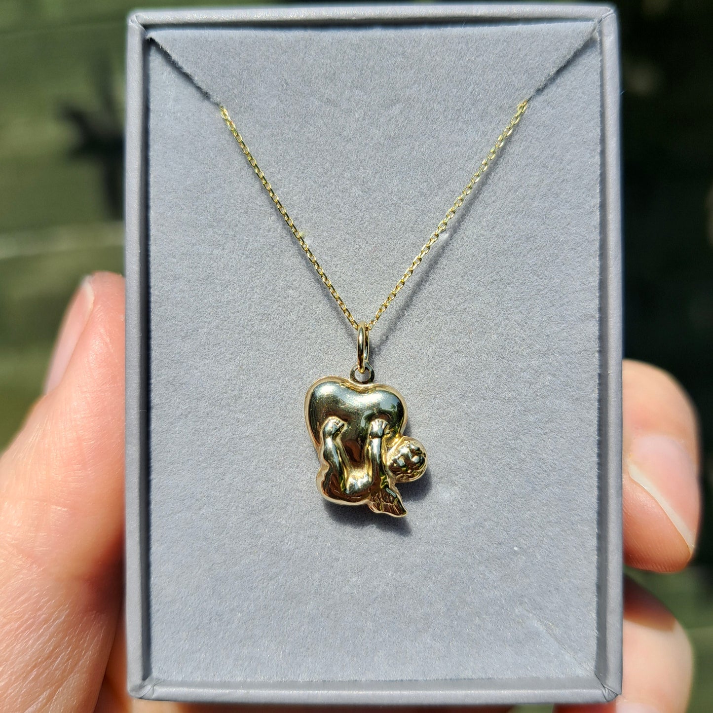 9ct Gold Cherub Hanging From Heart Charm / Pendant