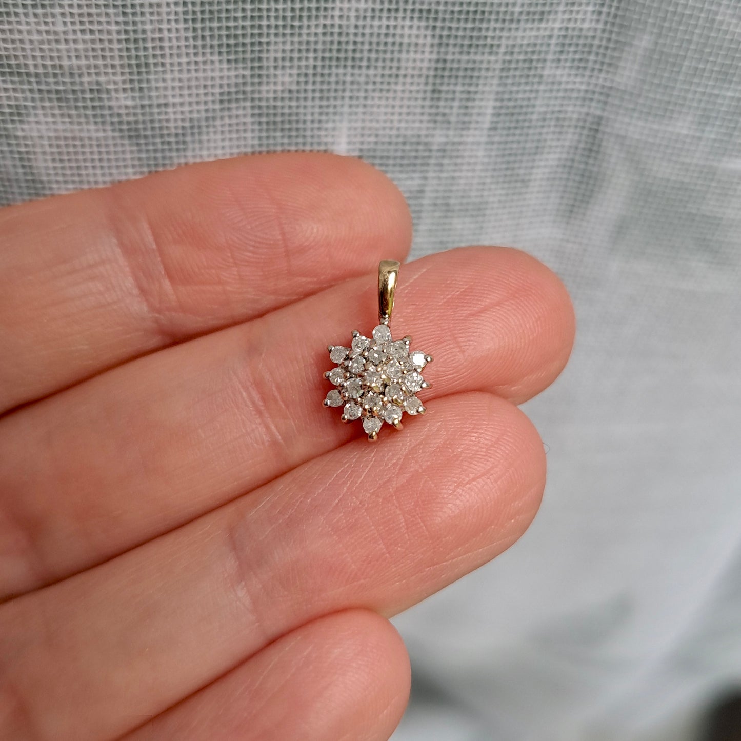 Late Vintage 9ct Gold and Diamond Cluster Pendant