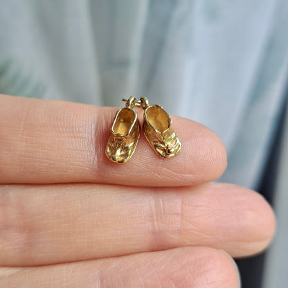 Vintage Yellow Gold Baby Booties Charm