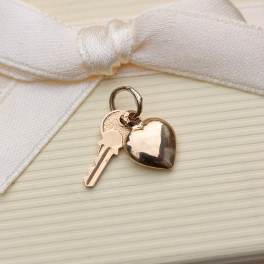 Vintage 9ct Gold "Key To My Heart" Mini Charm