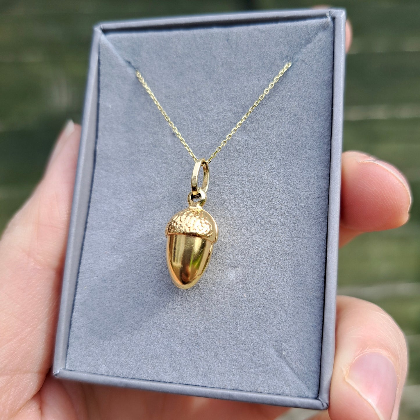 9ct Gold Acorn Charm