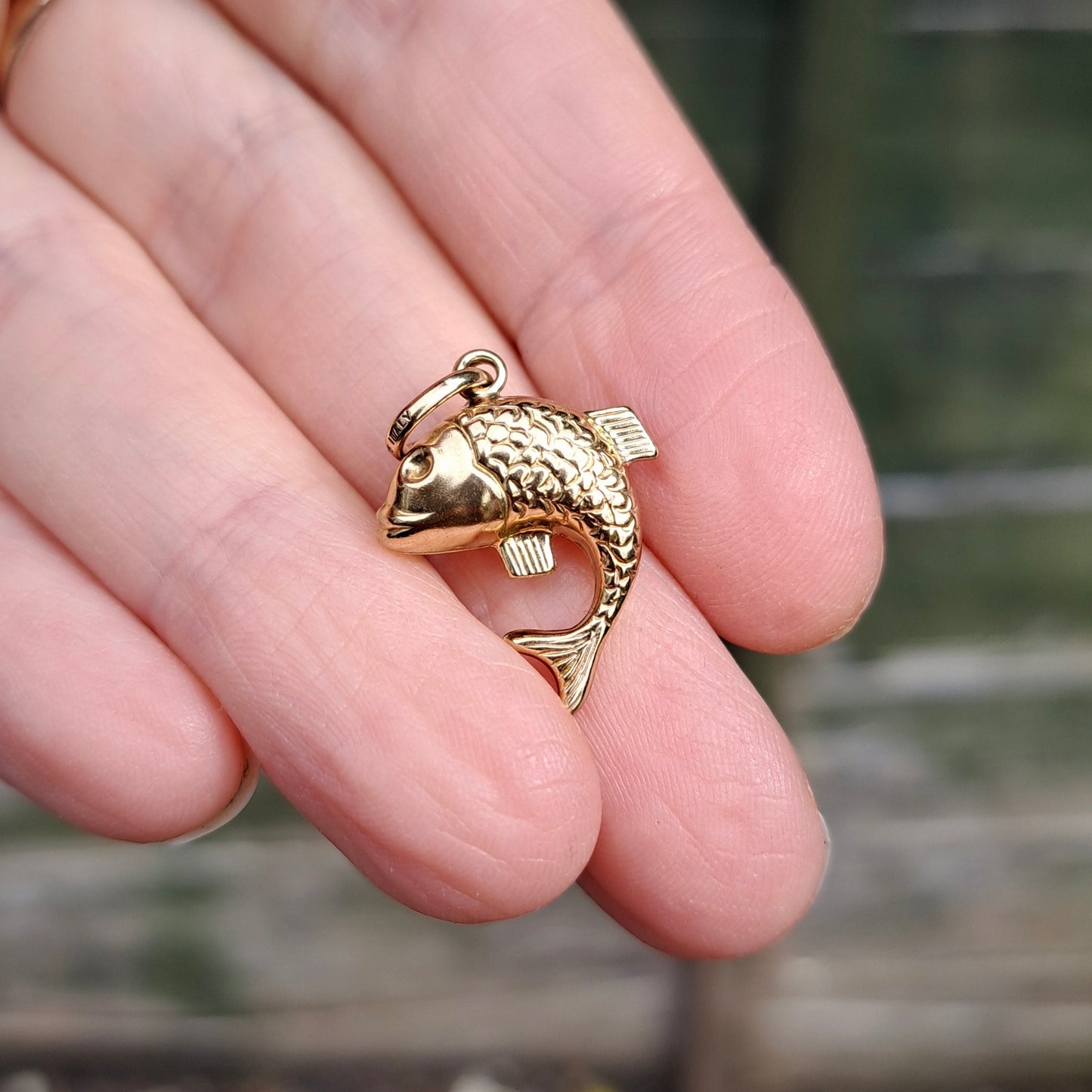 9ct Gold Puffy Fish Charm