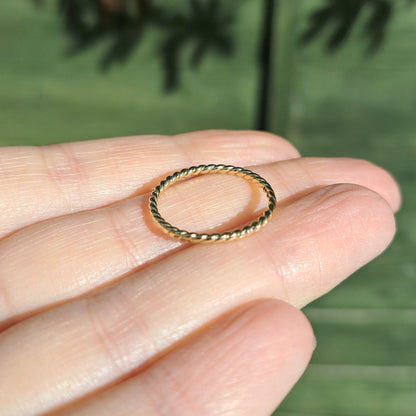 Vintage 9ct Yellow Gold Skinny Twist Band Ring, 1977