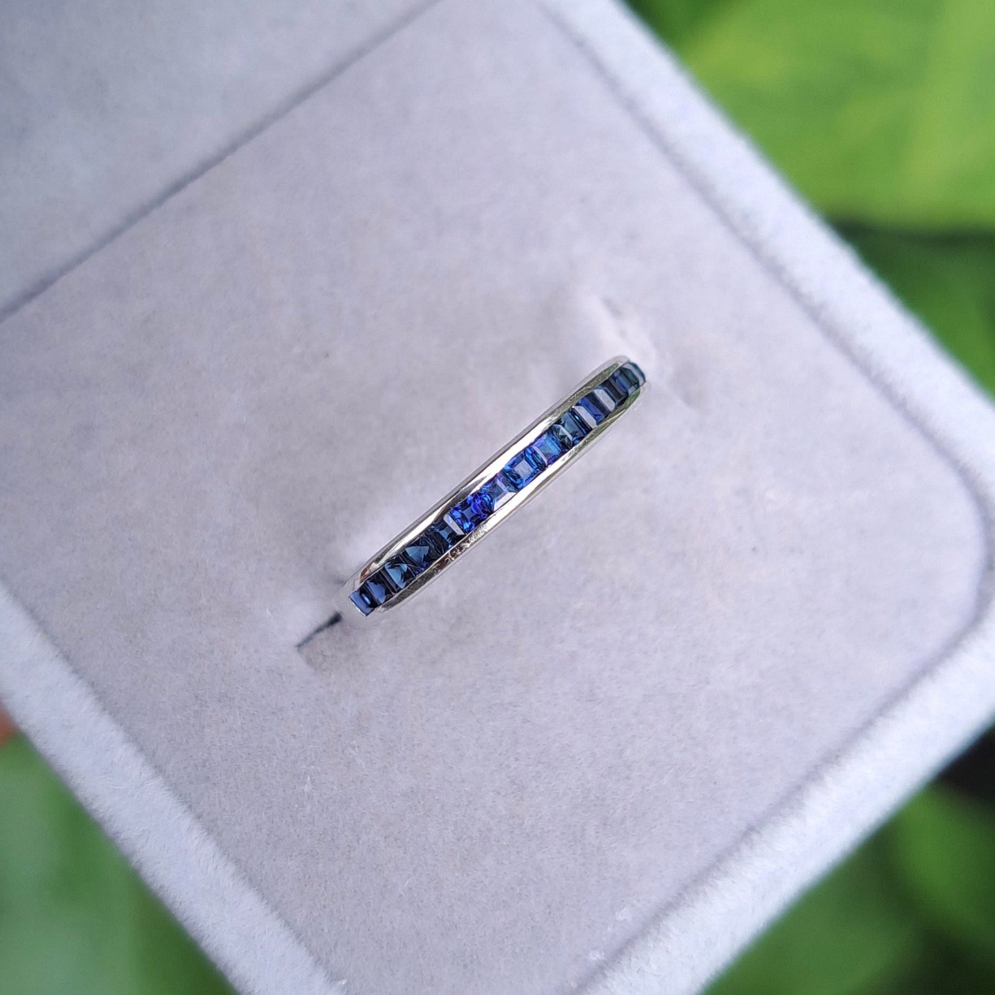 Pre-owned Solid 9ct White Gold Sapphire Half Eternity Ring