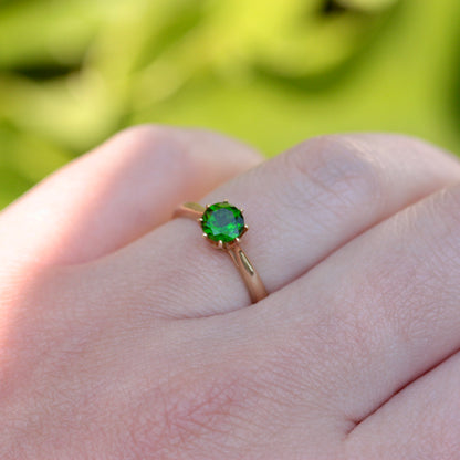 Pre-owned 9ct Gold Chrome Diopside Solitaire Ring