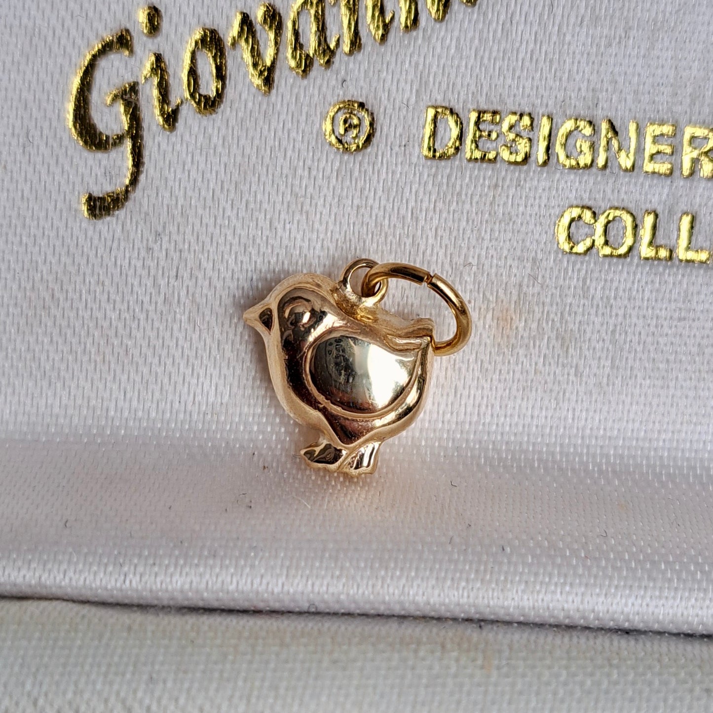 Small Vintage 9ct Gold Puffy Chick Charm