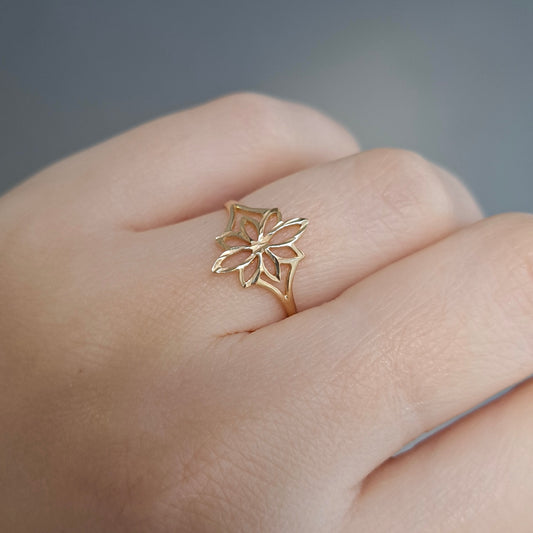 Vintage 9ct Gold Open Flower Ring, 1991