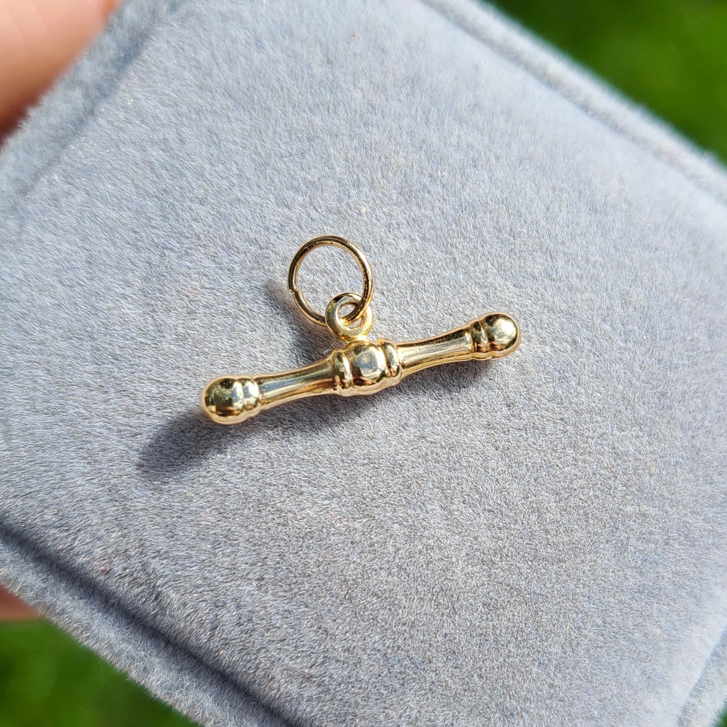 Pre-owned 9ct Yellow Gold T-Bar Pendant